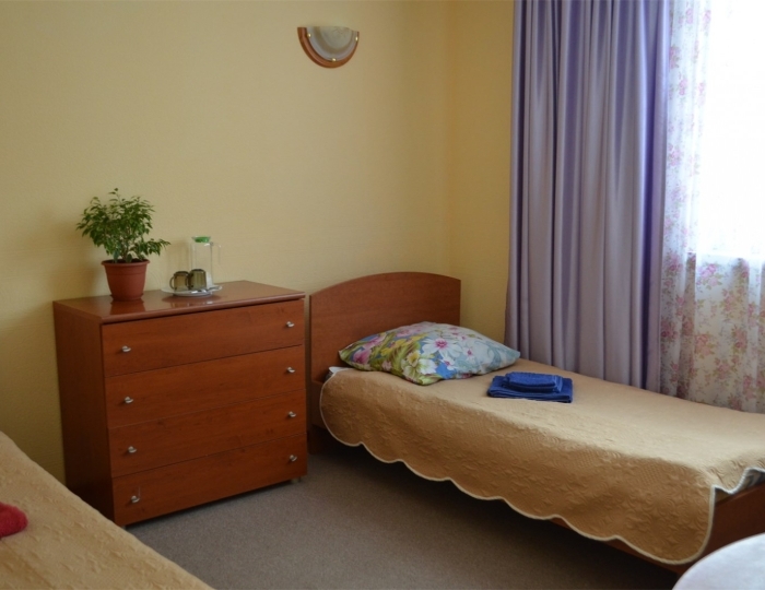 Номер 2-местный 2,3,4 этаж корпус Заречный - Санаторий «Родничок» Ключи