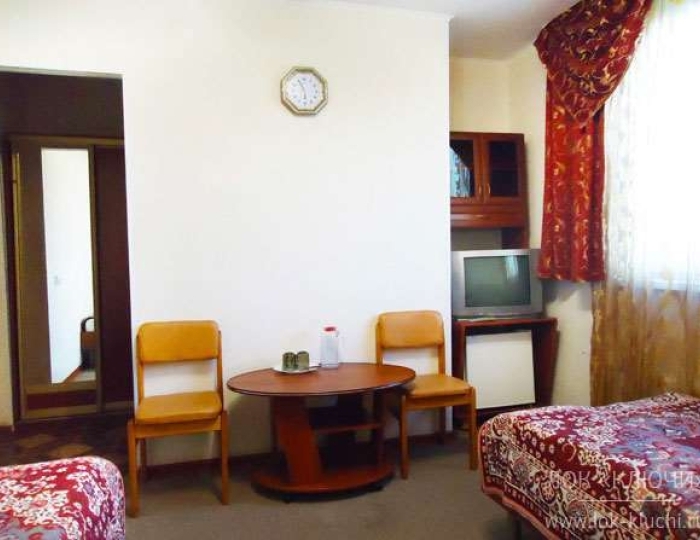 Номер 2-местный 2,3,4 этаж корпус Заречный - Санаторий «Родничок» Ключи